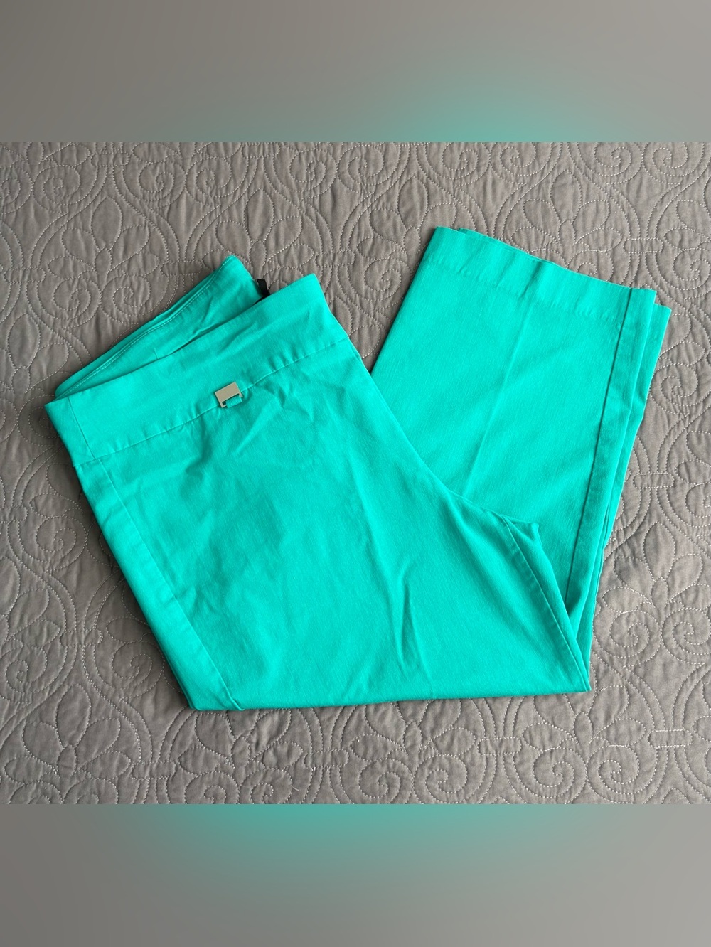 Alfani Pull-On Capri Pants